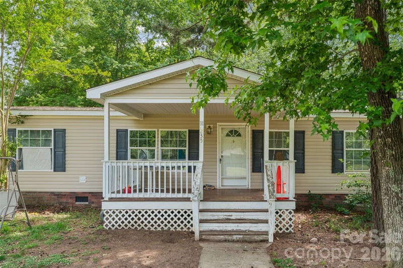 235 Misty Ln, Kannapolis, NC 28081