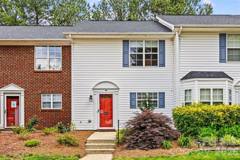 4259 Melrose Club Dr, Matthews, NC 28105