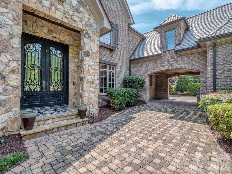 405 Eagle Bend Dr, Waxhaw, NC 28173