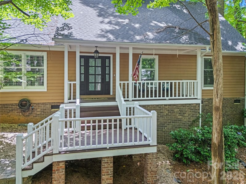 13 Bald Eagle Rd, Lake Wylie, SC 29710