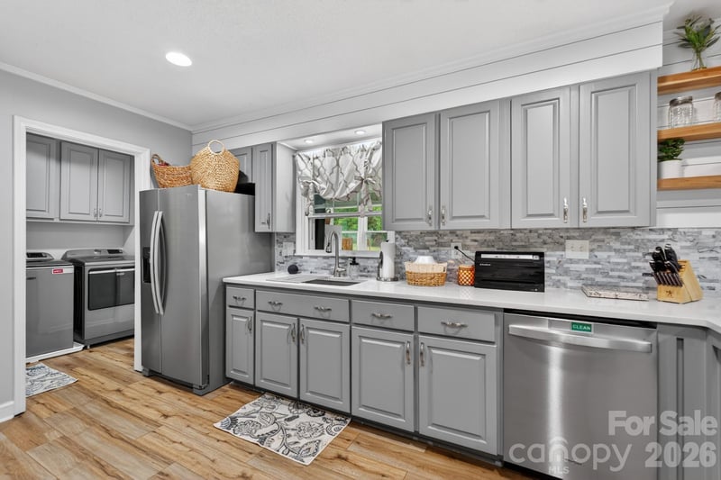 1172 Rainbow Cir, Catawba, SC 29704