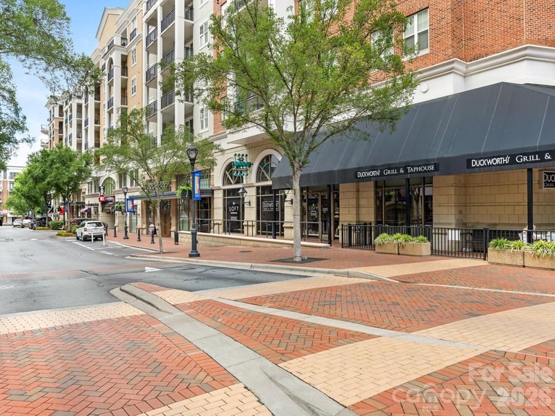4625 Piedmont Row Dr #408, Charlotte, NC 28210