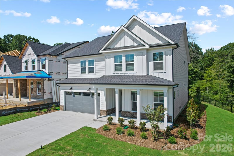 1210 Chasity Trails Ct, Matthews, NC 28104