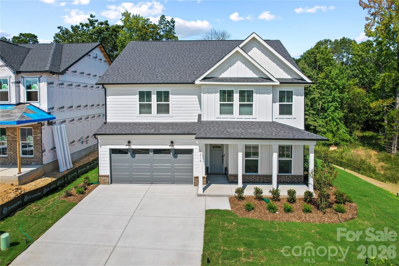 1210 Chasity Trails Ct, Matthews, NC 28104