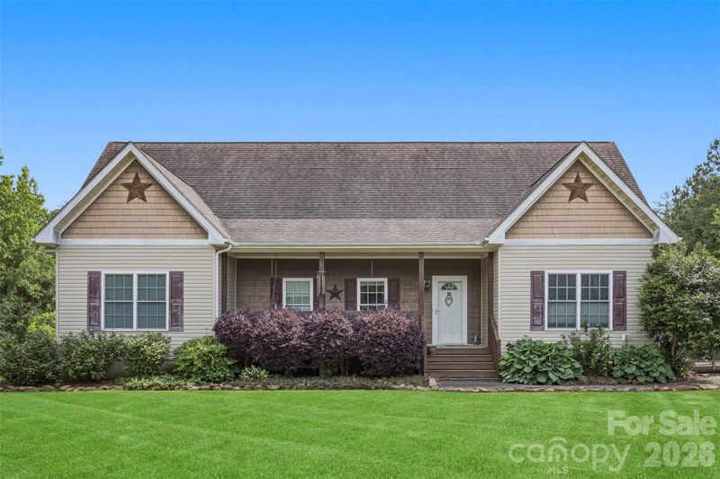 1581 Rhyne Rd, Dallas, NC 28034