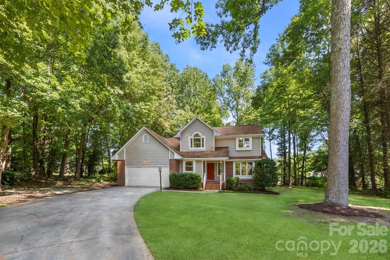 932 Alexandria Ct, Gastonia, NC 28056