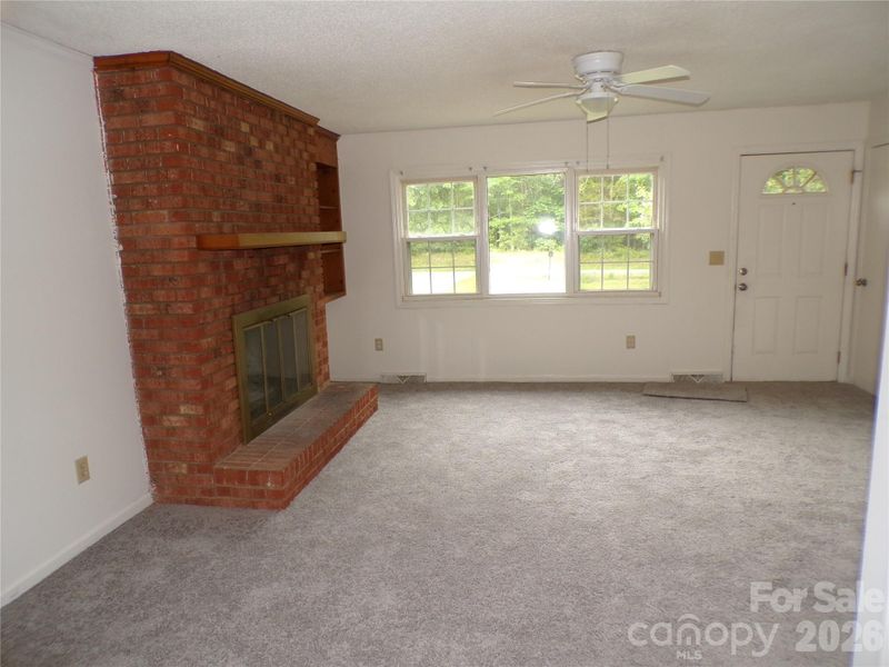 5391 Sapp Rd, Kannapolis, NC 28083