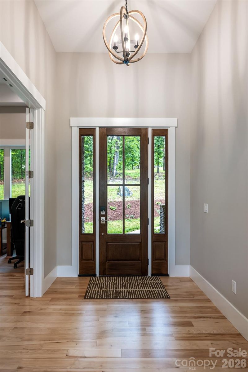 128 Saddle Ridge Dr, Alexander, NC 28701
