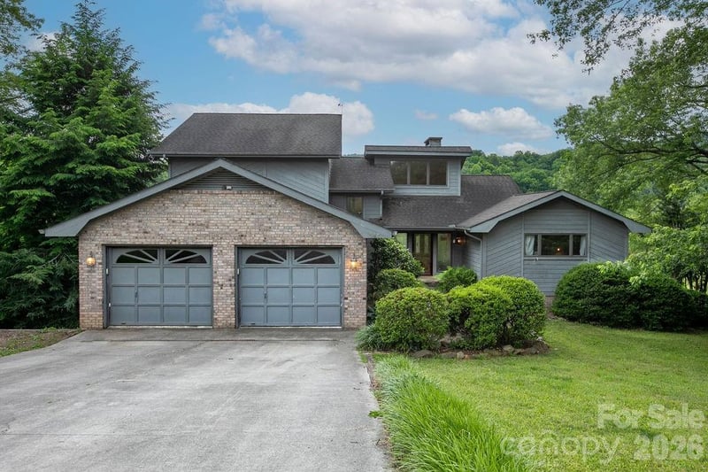 547 Windover Dr, Brevard, NC 28712