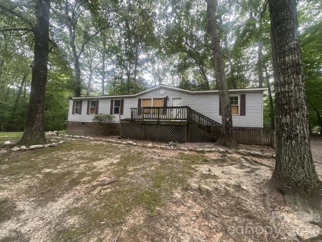 1018 Love Valley Rd, Clover, SC 29710