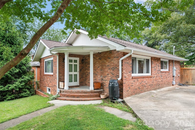 155 Michigan Ave, Asheville, NC 28806