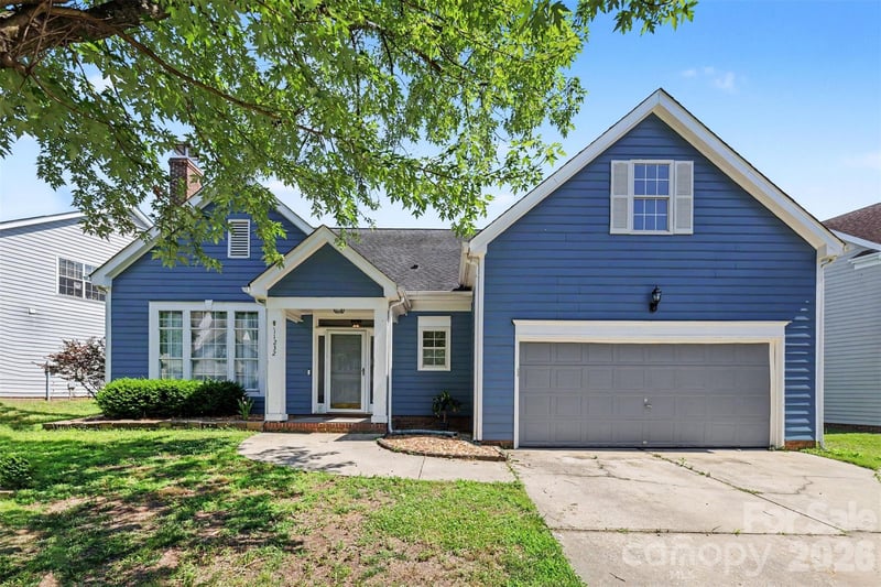 11232 Laurel View Dr, Charlotte, NC 28273