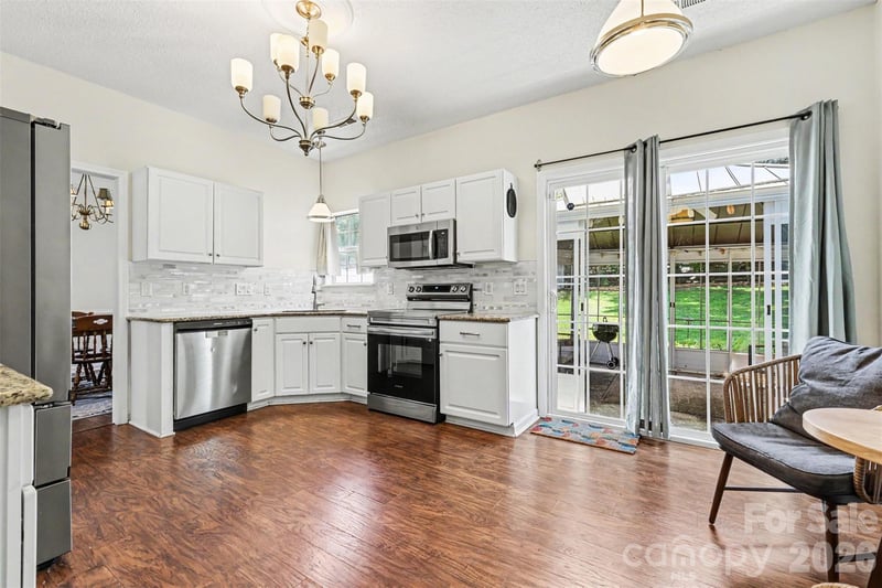 11232 Laurel View Dr, Charlotte, NC 28273