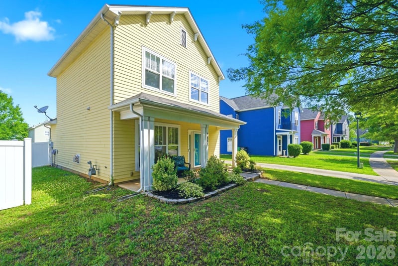 1817 Ethel Guest Ln, Charlotte, NC 28206
