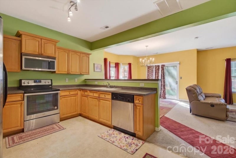 5927 Pisgah Way, Charlotte, NC 28217