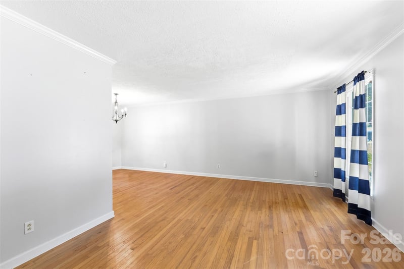 121 E Summersby St, Fort Mill, SC 29715
