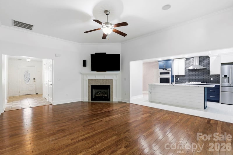 15 Kaylor Dr, Arden, NC 28704