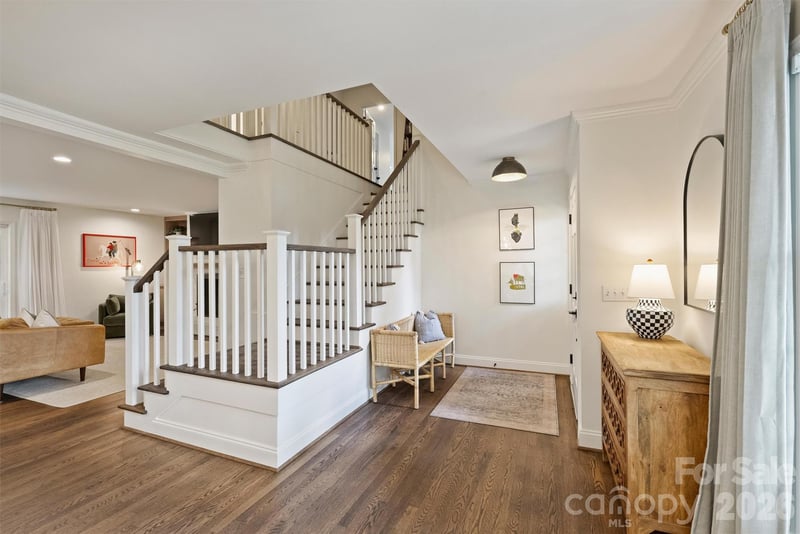 601 Lansdowne Rd, Charlotte, NC 28270