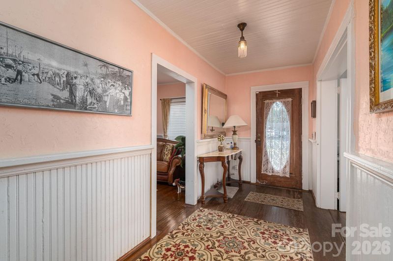 601 Forney Ave, Lincolnton, NC 28092