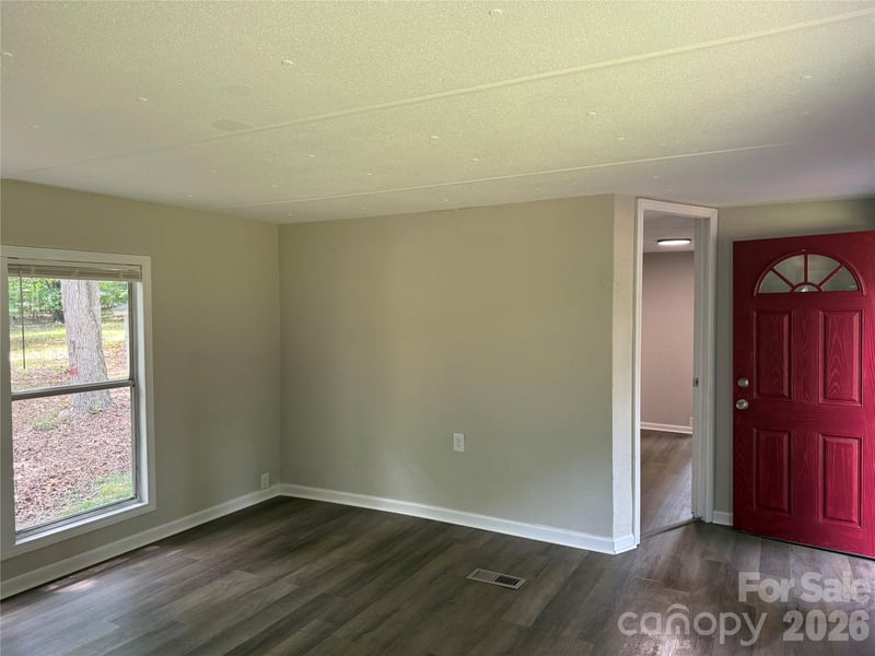 1140 Love Valley Rd, Clover, SC 29710