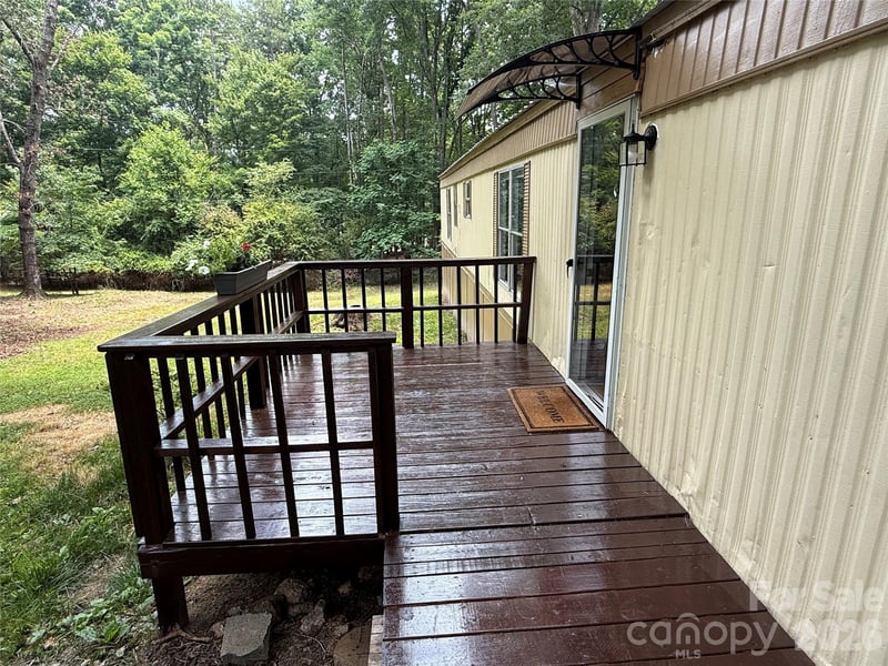 1140 Love Valley Rd, Clover, SC 29710
