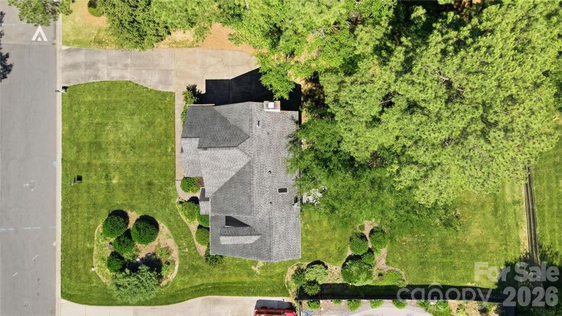 12100 Provincetowne Dr, Charlotte, NC 28277