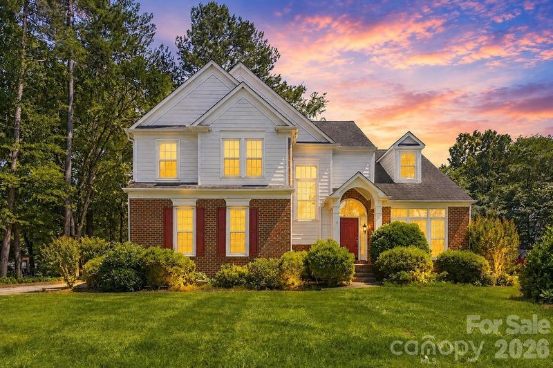 12100 Provincetowne Dr, Charlotte, NC 28277