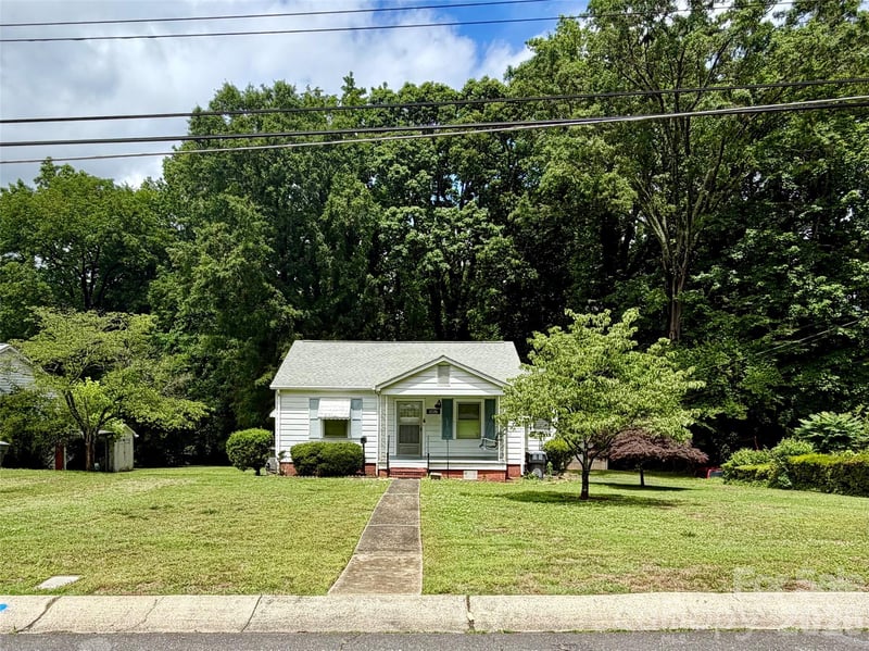 5057 Erickson Rd, Charlotte, NC 28208
