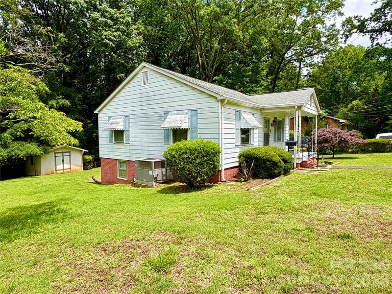 5057 Erickson Rd, Charlotte, NC 28208