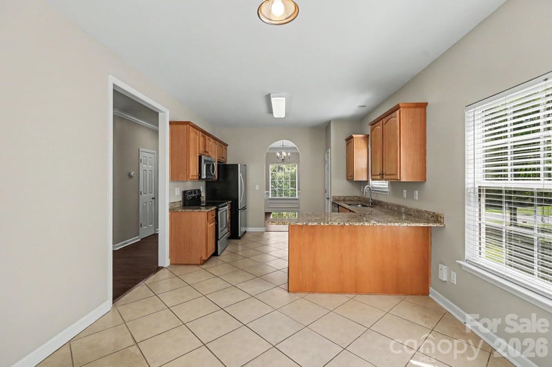 8539 Suttonview Dr, Charlotte, NC 28269