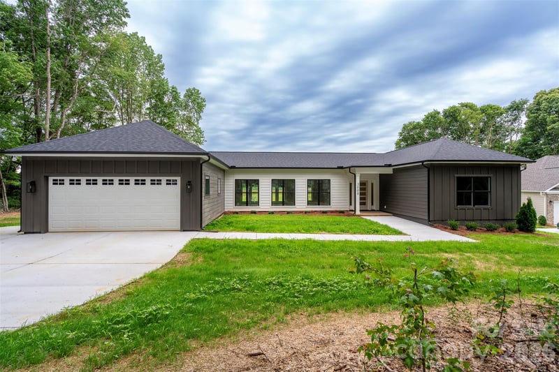 3008 Buffet Ln, Monroe, NC 28110