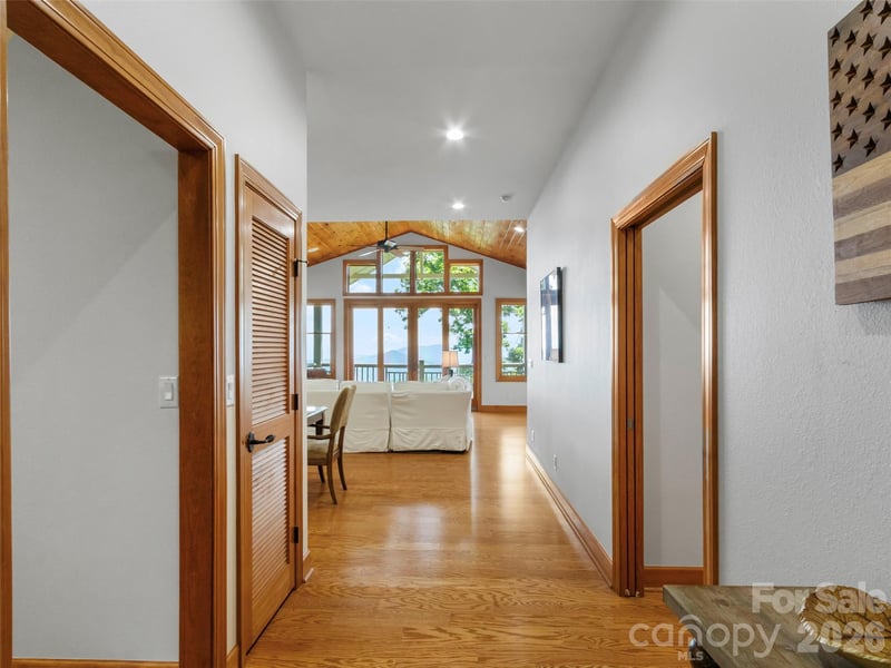 115 Stoney Falls Loop #D1, Burnsville, NC 28714