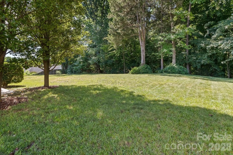 115 Northland Ave, Mooresville, NC 28115