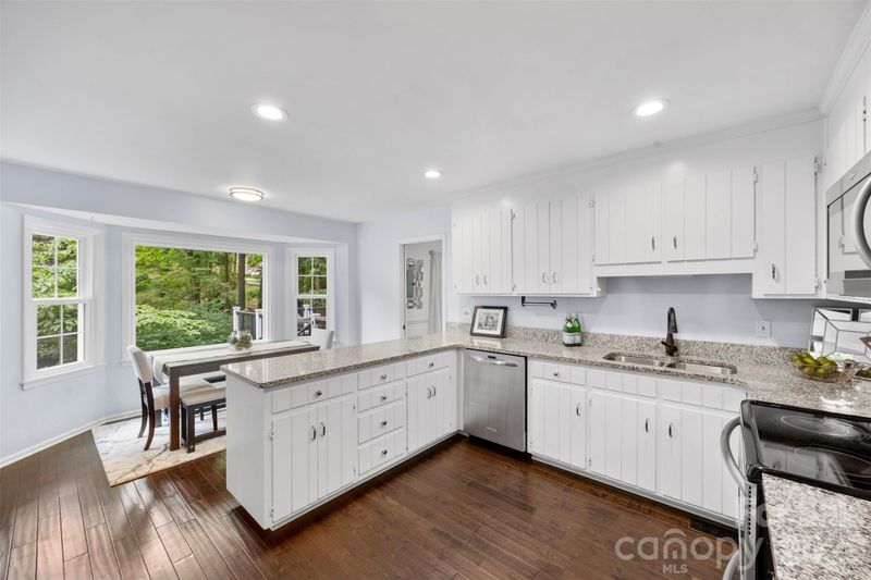 2328 Wittstock Dr, Charlotte, NC 28210