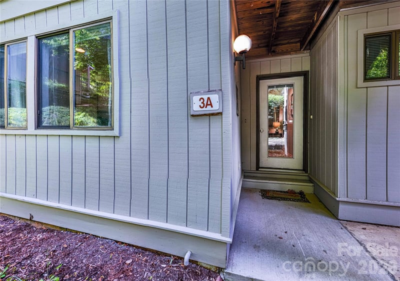 3A Cedarwood Dr, Asheville, NC 28805