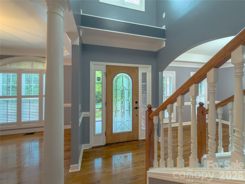 5780 Crown Ter, Hickory, NC 28601