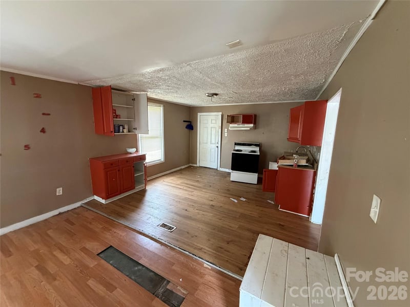2528 Gardner St, Gastonia, NC 28056