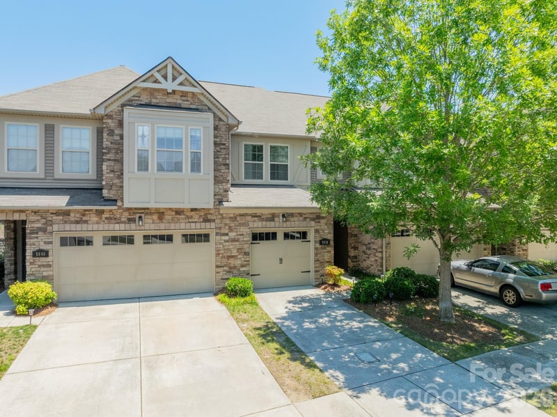 5636 Stonewells Dr, Charlotte, NC 28278