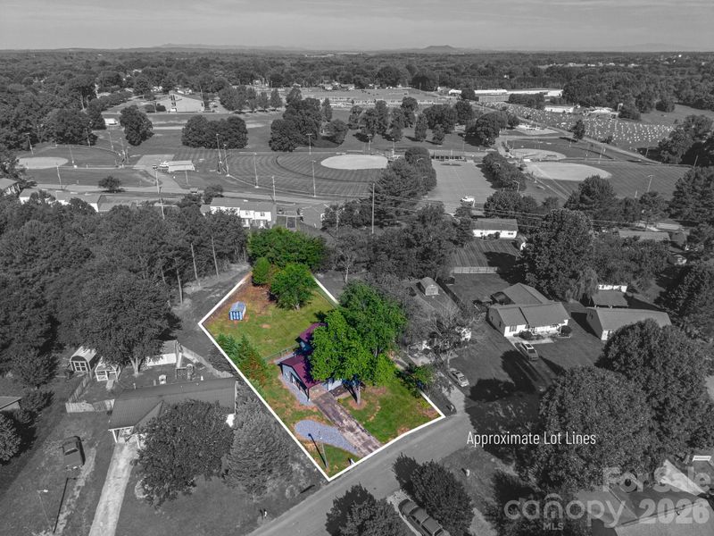 412 Forest Dr, Maiden, NC 28650