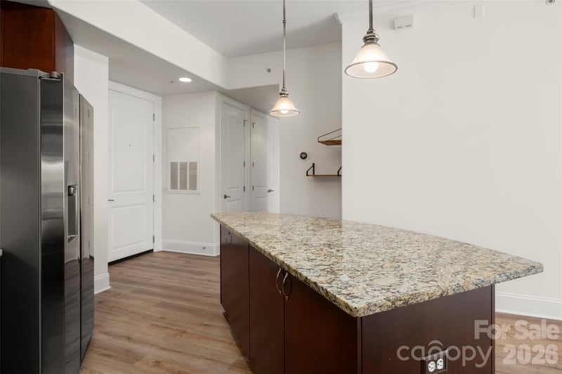 4620 Piedmont Row Dr #304, Charlotte, NC 28210