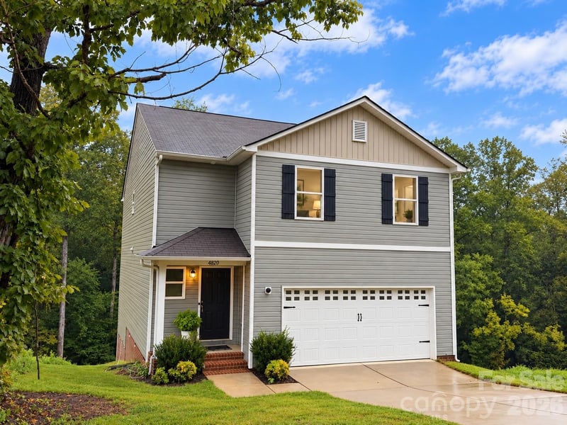 4820 Stone Dr, Conover, NC 28613