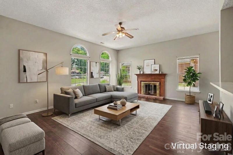 7925 Turquoise Dr, Charlotte, NC 28215