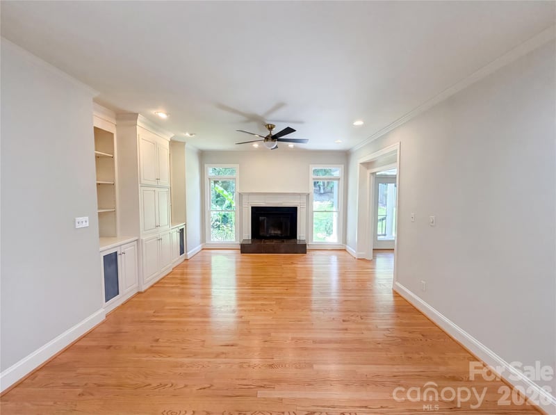 5309 Lancelot Dr, Charlotte, NC 28270