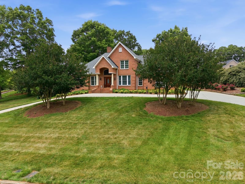 540 Hickory Dr, Salisbury, NC 28144