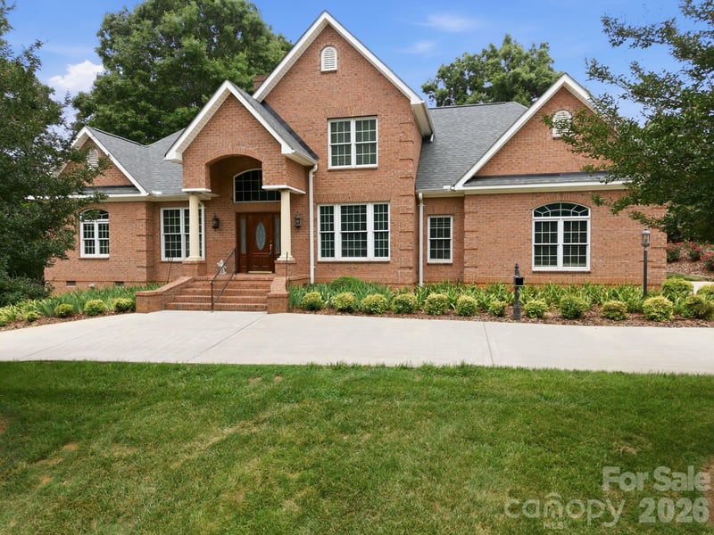 540 Hickory Dr, Salisbury, NC 28144