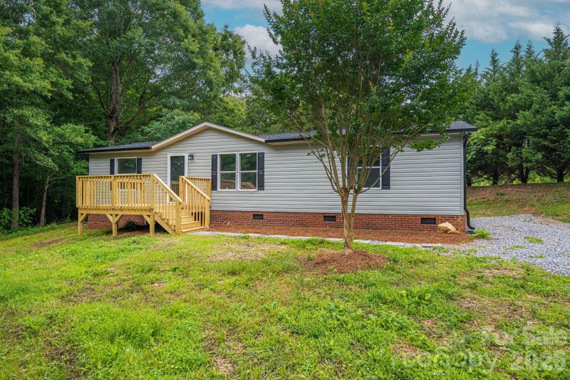 3462 Eaker Rd, Cherryville, NC 28021