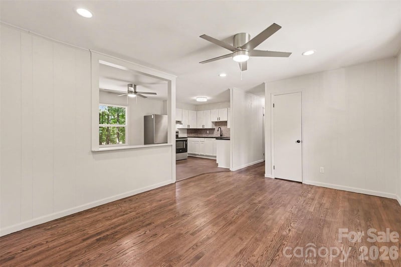 28 Maiden Ln, York, SC 29745