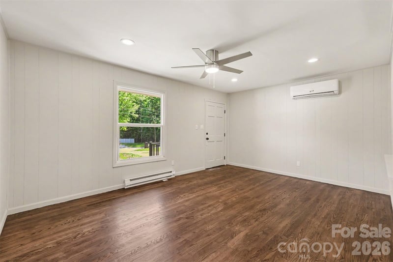 28 Maiden Ln, York, SC 29745