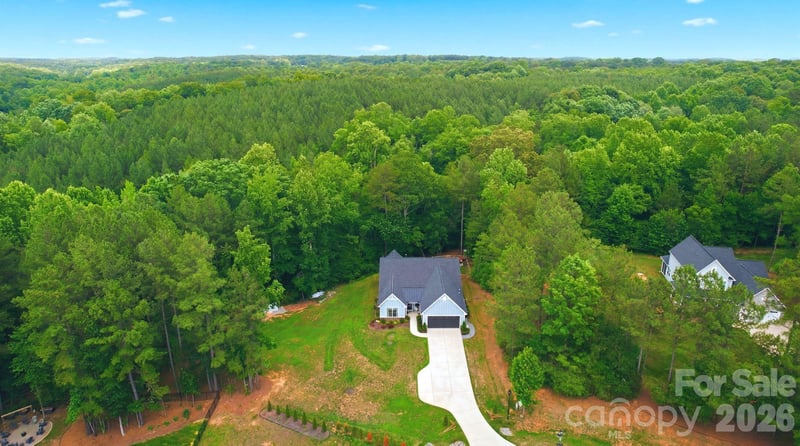 178 Powder Spring Dr, Statesville, NC 28677