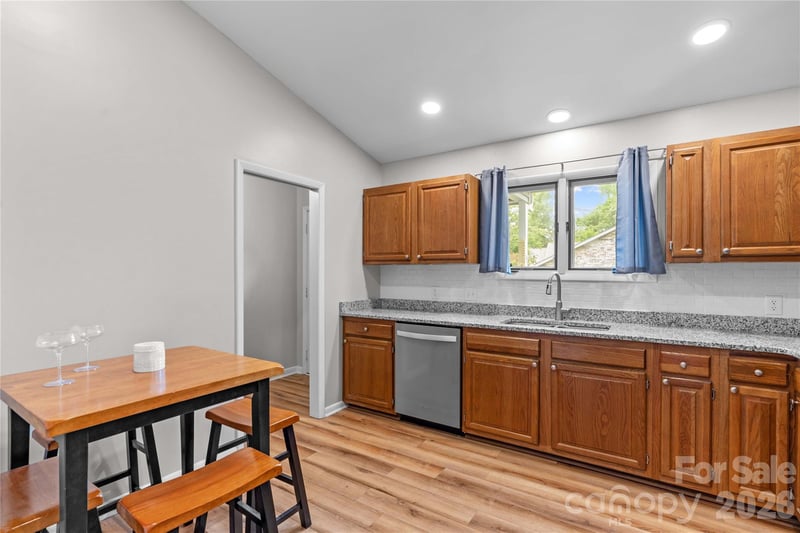 502 Wellington Hills Cir, Salisbury, NC 28147